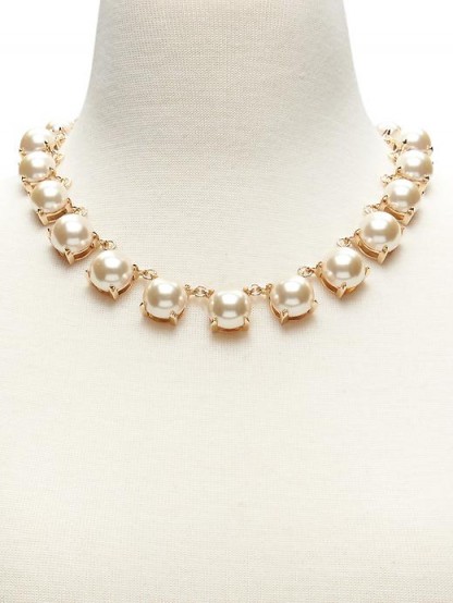 Banana Republic Modern Pearl Statement Necklace