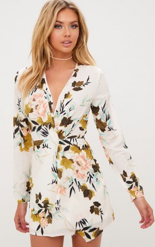 Pretty Little Thing WHITE PRINTED LONG SLEEVE WRAP DRESS – party fashion – mini dresses