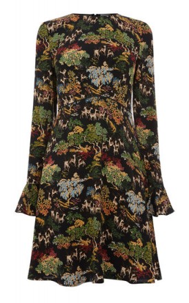 WAREHOUSE DEER WOODLAND FLUTED DRESS / printed dresses