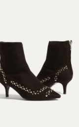 KAREN MILLEN SUEDE KITTEN HEEL BOOTS – BLACK