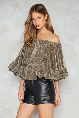 Nasty Gal Meet your Match Glitter Top – glittering gols off the shoulder tops – party fashion