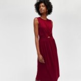 WAREHOUSE CUT OUT DETAIL MIDI DRESS BERRY / dark red gathered dresses