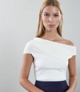 REISS INDIGO KNITTED BARDOT TOP WHITE / asymmetric necklines / off shoulder