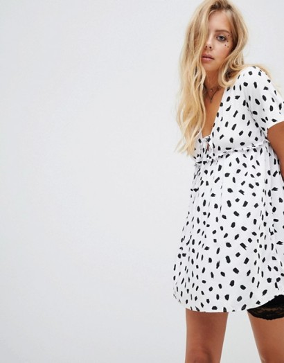 Motel tea dress in dalmatian spot print Diana dot white | monochrome summer frock