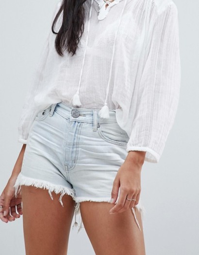 One Teaspoon Bonita High Rise Denim Shorts With Raw Hem in Brando | faded blue