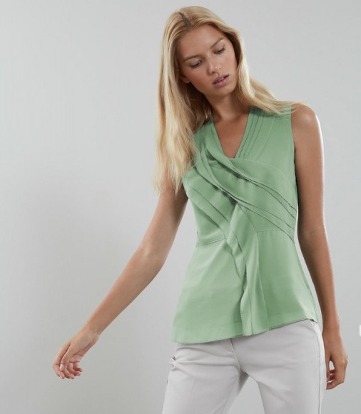 REISS KAYLA PLEAT FRONT V NECK TOP PALE GREEN