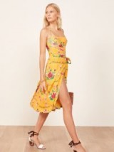 REFORMATION Umbria Dress Bora Bora / tropical floral prints