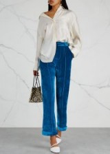 DE LA VALI Tiger Lily cropped blue velvet trousers ~ luxe clothing