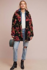 If By SeaWinter Roses Coat Black Motif / floral teddy style