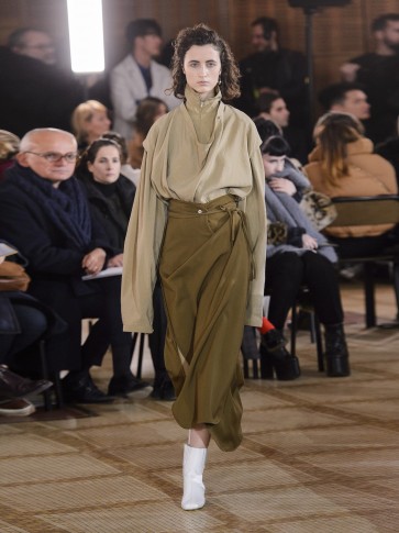 LEMAIRE Tie-waist wrap wool skirt in khaki-brown