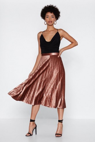 NASTY GAL Let’s Get Moving Velvet Skirt in Rose – pink metallic skirts