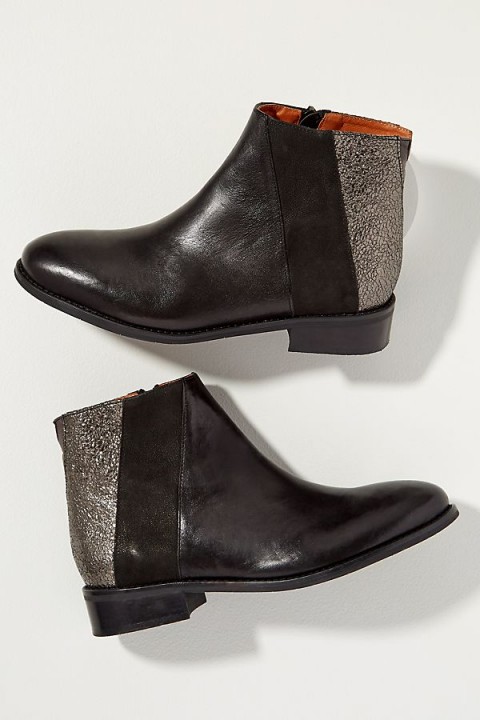 Esska Metallic-Panelled Leather Chelsea Boots in Black | casual luxe