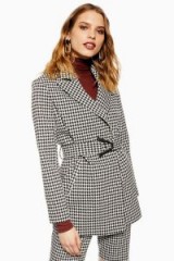 TOPSHOP Houndstooth Jacket in Monochrome – black and white check prints