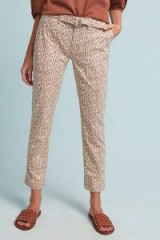 ANTHROPOLOGIE Wanderer Utility Trousers in Brown Motif / casual leopard pants