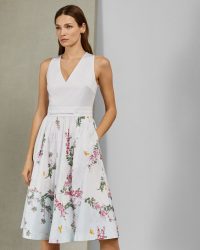 TED BAKER REYYNE Full skirted cotton dress in white / floral sleeveless fit and flare