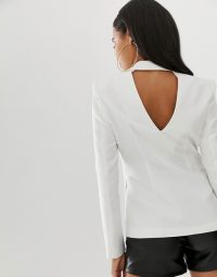 4th + Reckless cut out back blazer in white – classic jacket with a twist