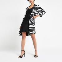 RIVER ISLAND Black zebra print longline blazer – animal stripes – printed jackets