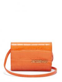 JACQUEMUS Le Bello crocodile-effect leather shoulder bag in orange ~ small bright crossbody