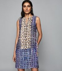 Effortless summer style ~ REISS SASKIA PRINTED SHIFT DRESS BLUE