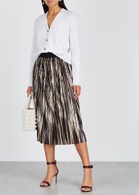 ALICE + OLIVIA Mikaela pleated foil-print midi skirt / shimmering skirts