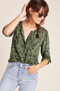 Cloth & Stone Blakely Buttondown in Green Motif / casual collarless shirt