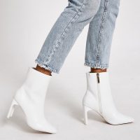 RIVER ISLAND White textured high heel boots – side zip ankle boots