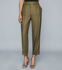 REISS BREA PLEAT FRONT TAILORED LINEN TROUSERS KHAKI