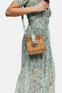 TOPSHOP SHELL Sage Wicker Cross Body Bag