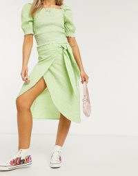 Monki Gab check print wrap midi skirt in green – summer tie detail skirts