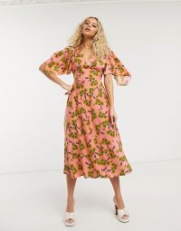 Topshop IDOL daisy print midi dress in pink / floaty dresses