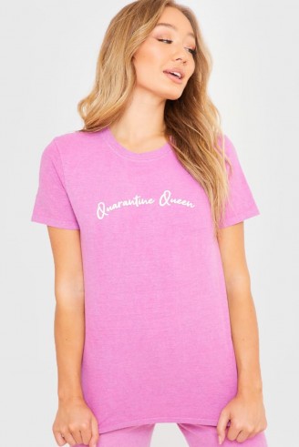 BILLIE FAIERS WASHED PINK ‘QUARANTINE QUEEN’ SLOGAN TSHIRT