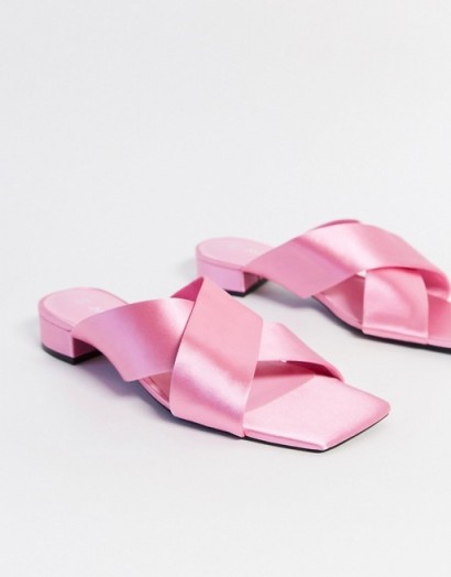 Monki Renate recycled polyester cross strap heeled sandal in pink – square toe mules