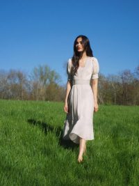 Reformation Betsie Dress Cream | romantic look fashion