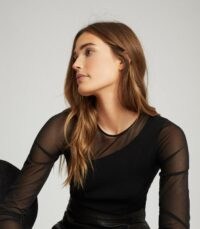 REISS ALICIA SEMI-SHEER SLIM-FIT TOP BLACK – chic wardrobe essential