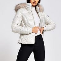 RIVER ISLAND Cream quilted double zip padded coat ~ faux fur trimmed hoods ~ hooded winter jacket ~ belted jackets