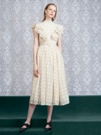 sister jane DREAM Pursuits Ruffle Midi Dress in Beige / floral dresses / vintage look fashion