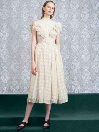 sister jane DREAM Pursuits Ruffle Midi Dress in Beige / floral dresses / vintage look fashion