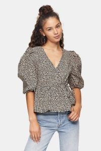 TOPSHOP Animal Print Puff Sleeve Wrap Blouse / wild cat prints / blouses with volume sleeves