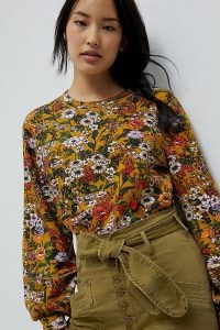 Maeve Gardenia Sweatshirt in Gold / floral sweat tops