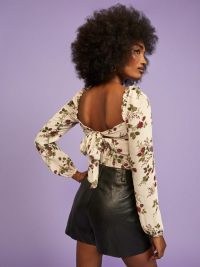 REFORMATION Bacio Top Regency / back tie detail tops / rose prints / floral fashion