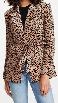 Good American Velvet Leopard Blazer Caramel Leopard 001 / animal print blazers