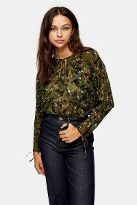 TOPSHOP Green Ruffle Floral Print Blouse