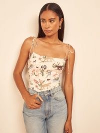 REFORMATION Lupe Top Rainforest / wild animal and bird prints / skinny strap tops