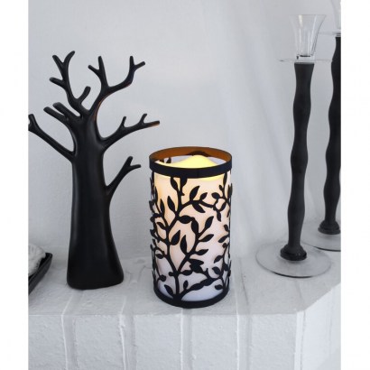 Flameless Candle by The Party Aisle – love the silhouette design