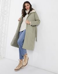 Fashion Union longline coat with faux fur trim and belt in green