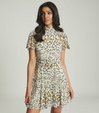 Reiss RAYAH PRINTED MINI DRESS GOLD – geometric prints – high neck flippy hem dresses