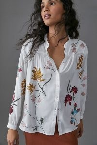 ANTHROPOLOGIE Daisy Embroidered Shirt / white floral shirts