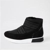 RIVER ISLAND Black RI padded ski boots