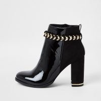 RIVER ISLAND Black suedette chain detail boots