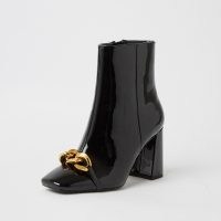 RIVER ISLAND Black wide fit chain block heel boots